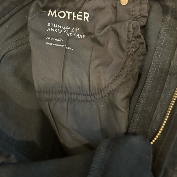 Mother The Stunner Zip Ankle Step Fray in Not Guilty - Picture 8 of 10